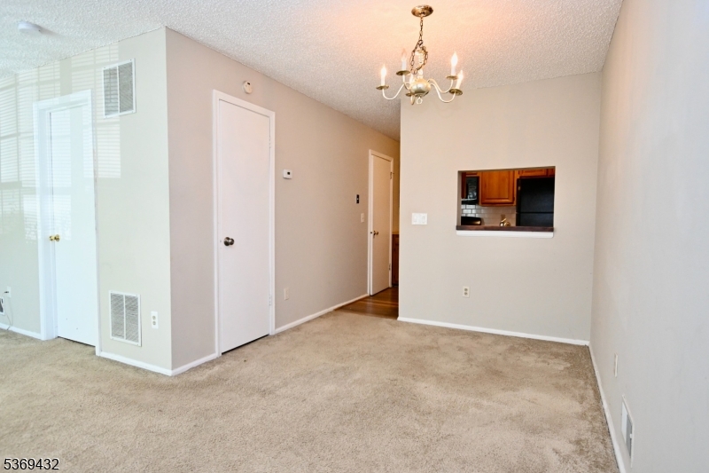 DARLINGTON RIDGE - Residential Lease