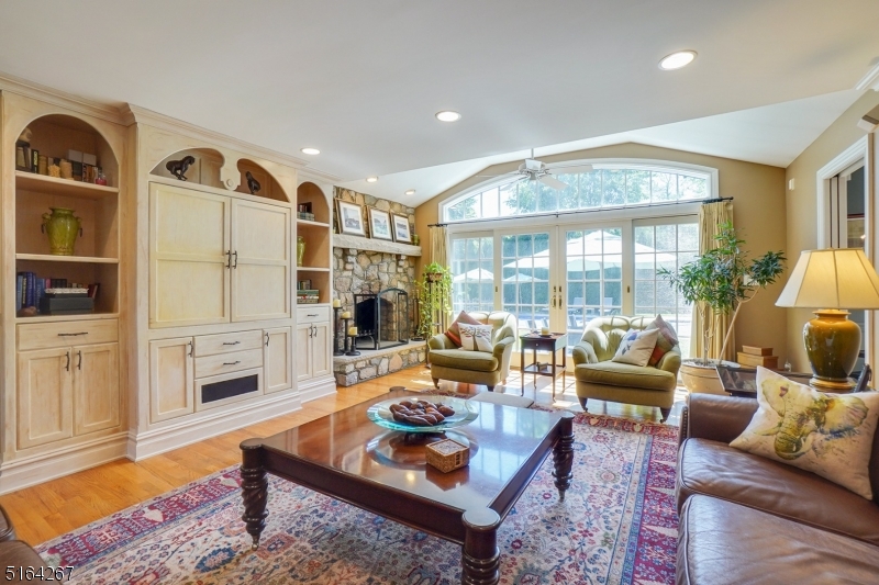 COVENTRY - Residential