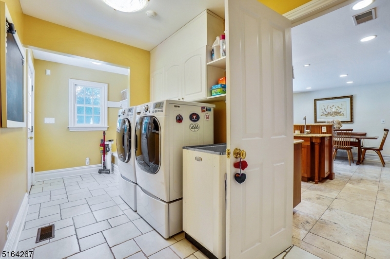 COVENTRY - Residential