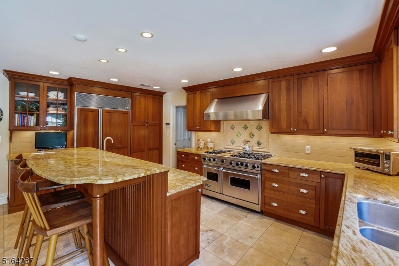 COVENTRY - Residential