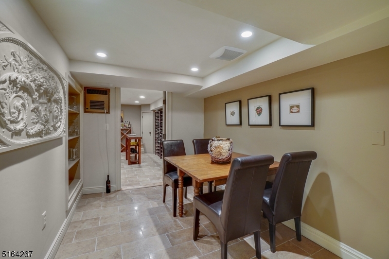 COVENTRY - Residential