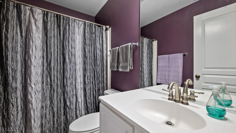 SOMERSET RUN - Residential