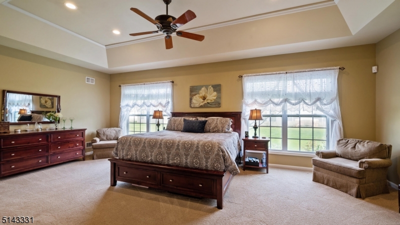 SOMERSET RUN - Residential