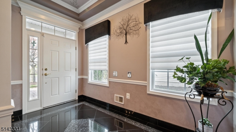 SOMERSET RUN - Residential