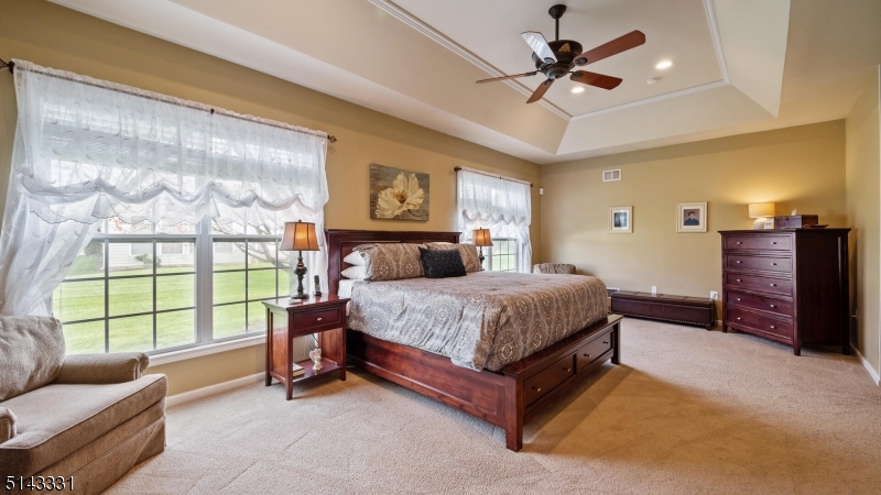 SOMERSET RUN - Residential