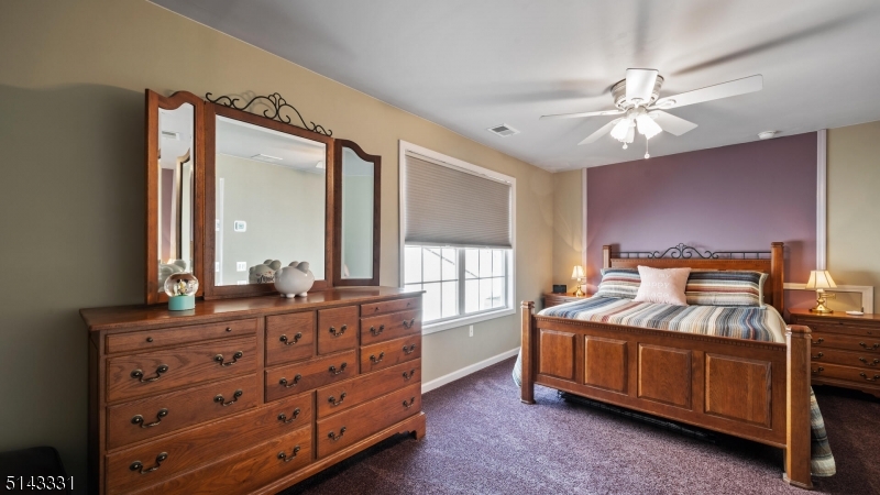 SOMERSET RUN - Residential