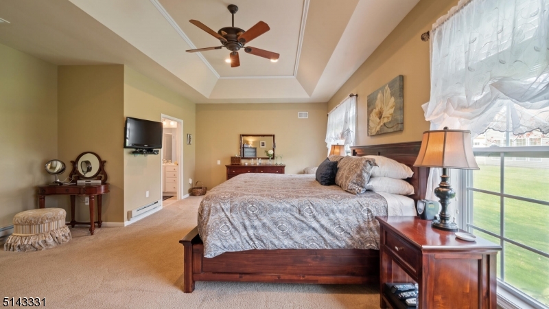 SOMERSET RUN - Residential