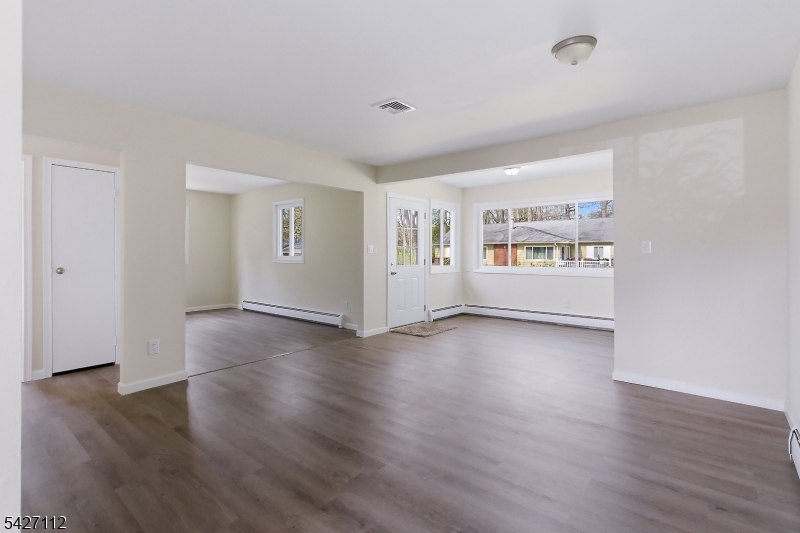 Cedar Glen West - Residential