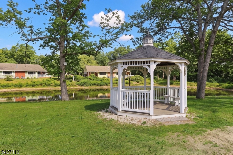 Cedar Glen West - Residential