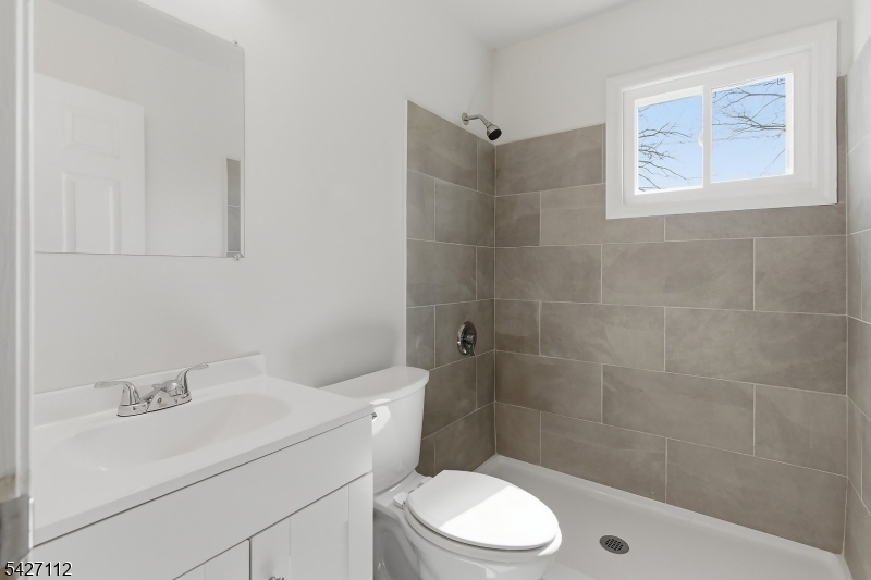 Cedar Glen West - Residential