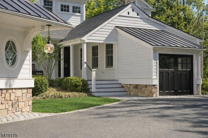 IN TOWN - Residential