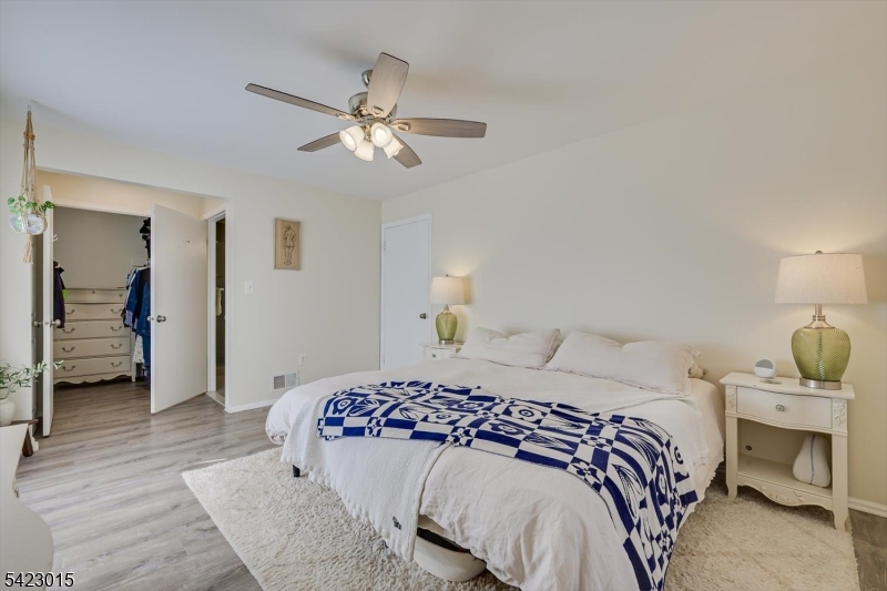 Beacon Hill at Somerset - Residential