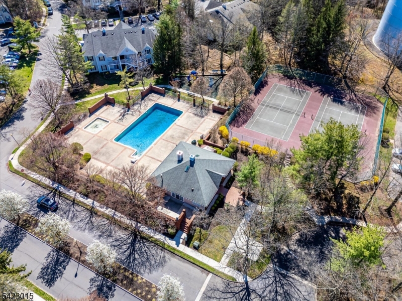 Beacon Hill at Somerset - Residential