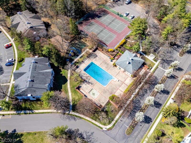 Beacon Hill at Somerset - Residential