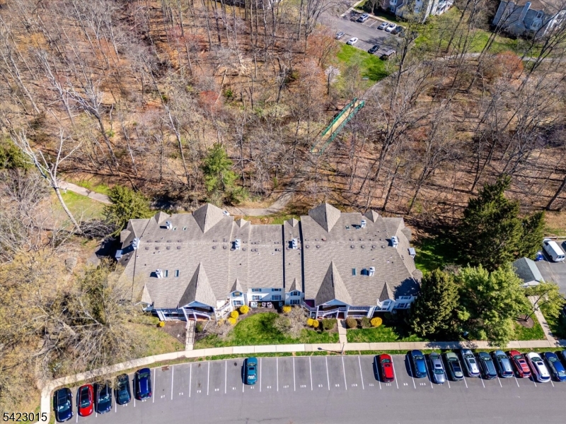 Beacon Hill at Somerset - Residential