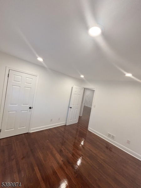 Englishtown - Residential