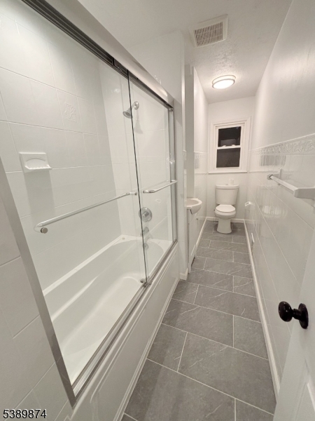 Englishtown - Residential