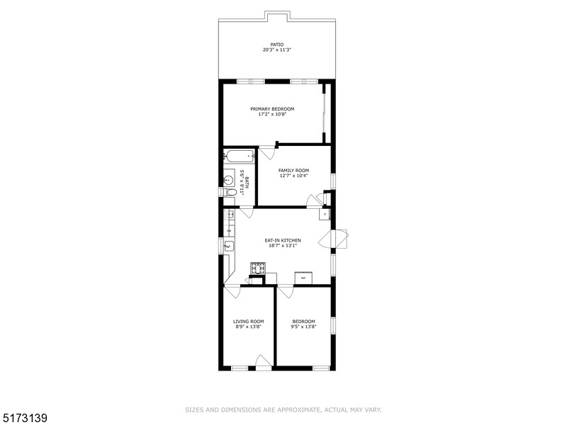 Main image without alt text