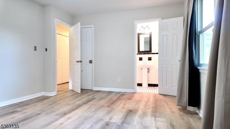 Franklin Twp., New Jersey 08873, United States, 3 Bedrooms Bedrooms, ,3 BathroomsBathrooms,Residential,Active,146899