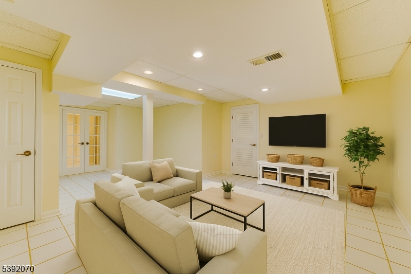 Berkeley Square - Residential