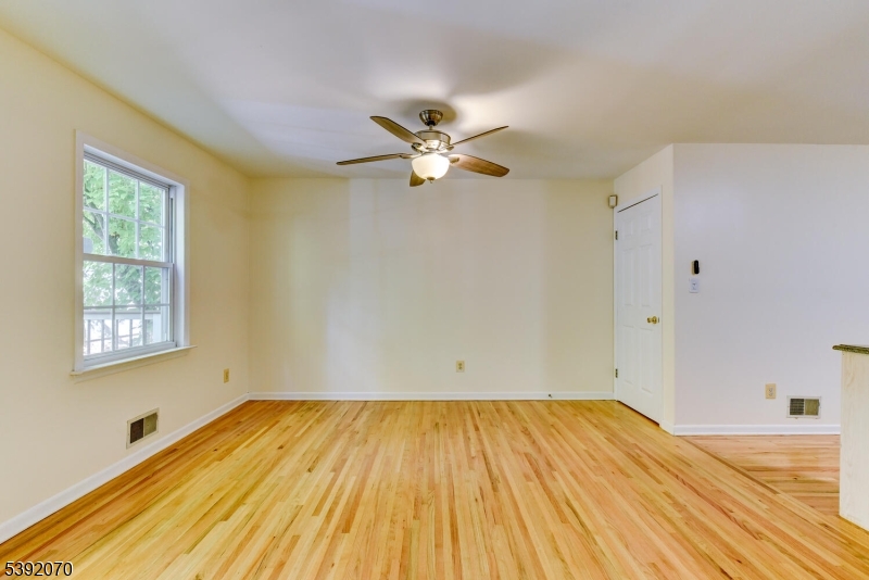 Berkeley Square - Residential