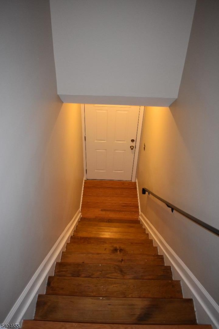 Mountainview Manor - Residential Lease