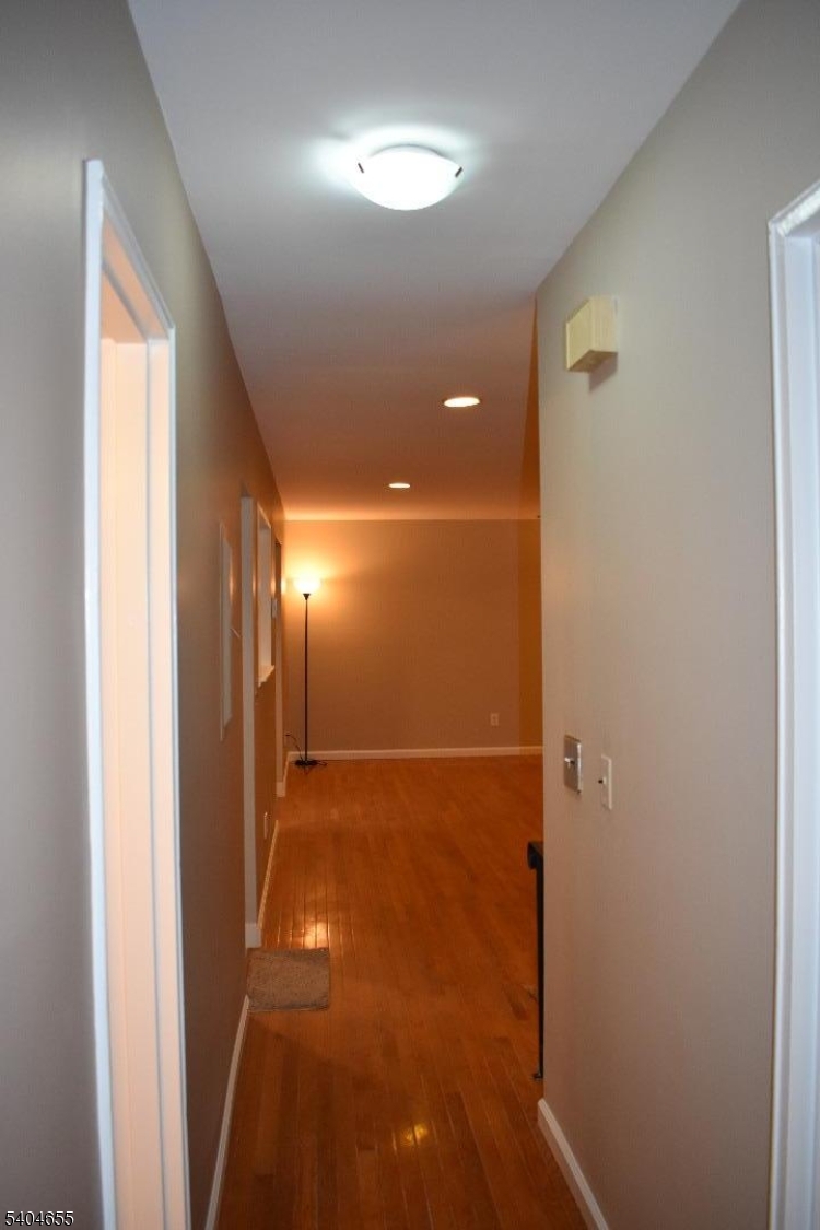 Mountainview Manor - Residential Lease