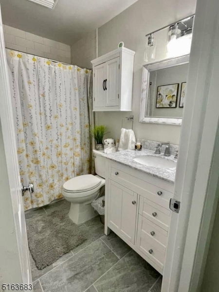 LAKE HIAWATHA - Residential