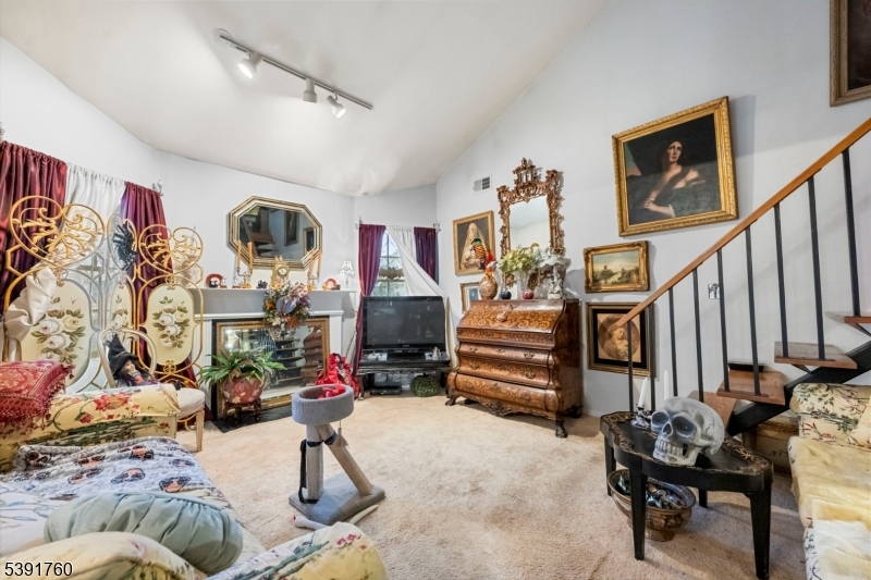 Garrett Heights - Residential