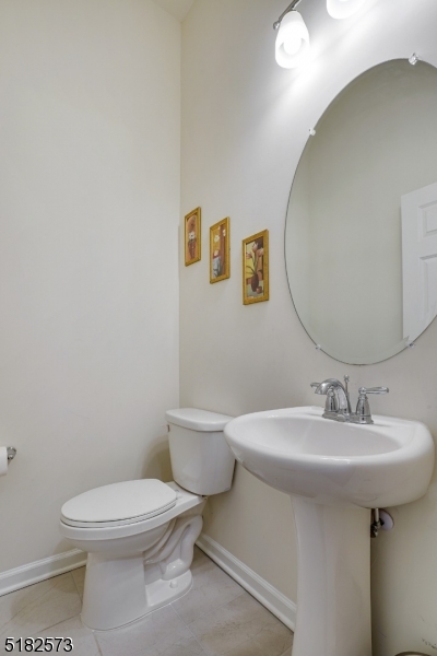 Livingston Square - Residential Lease