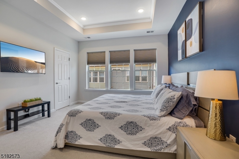 Livingston Square - Residential Lease