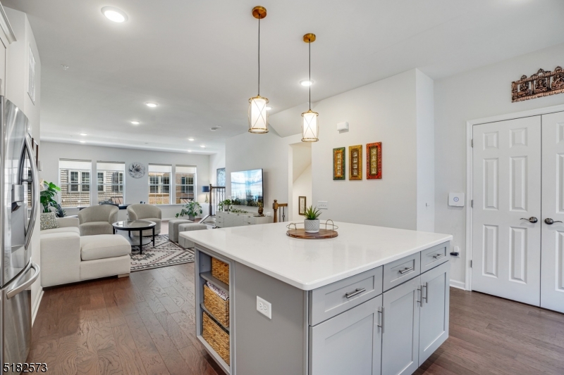 Livingston Square - Residential Lease