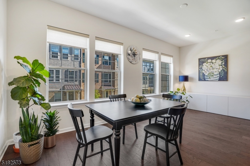 Livingston Square - Residential Lease