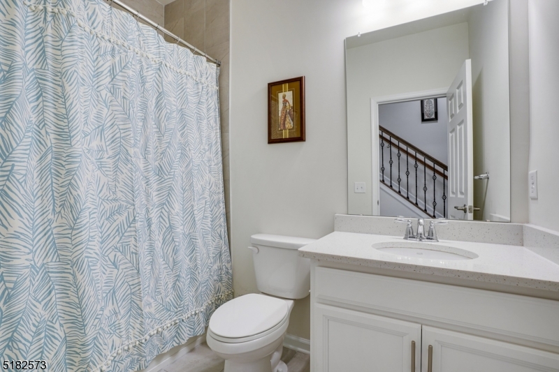 Livingston Square - Residential Lease