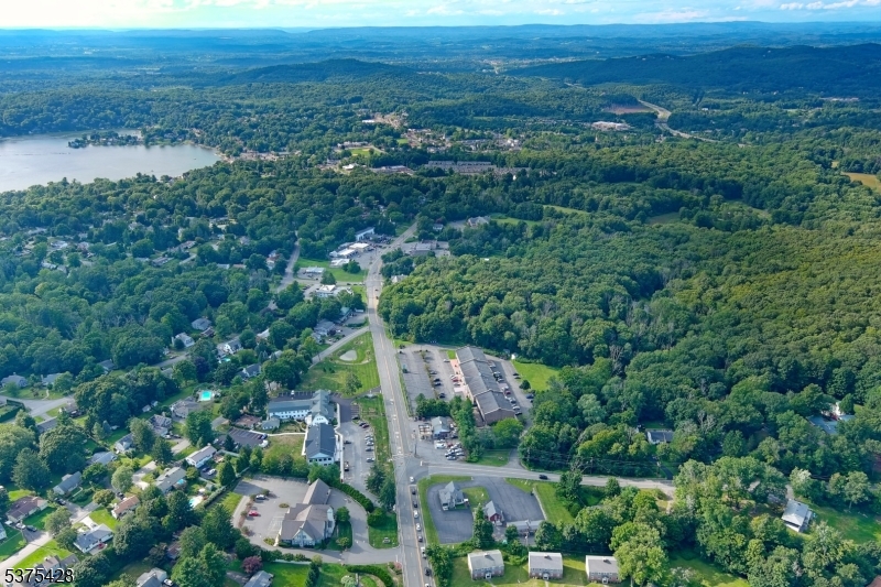 Sparta Cobbler Commons - Commercial Lease