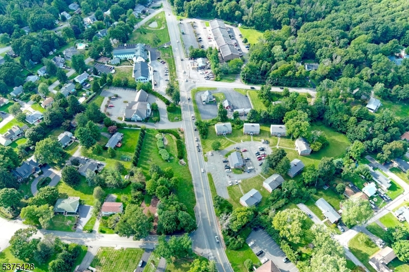 Sparta Cobbler Commons - Commercial Lease