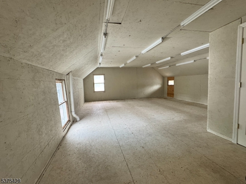 Sparta Cobbler Commons - Commercial Lease