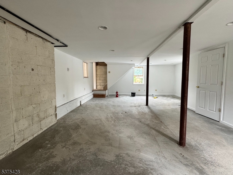 Sparta Cobbler Commons - Commercial Lease