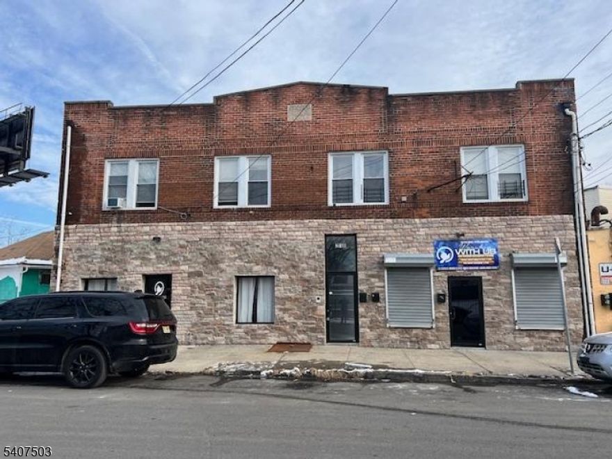 Nicely kept 4 units . 2 units are jointly leased to a Revival Center on street level and lease expires in May.In proximity to New LIONS GATE MOVIE STUDIOS and AIRPORT.By rt 78 and PKWNEGOTIABLE