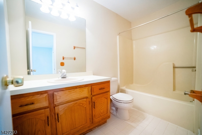 Falcon Ridge - Residential