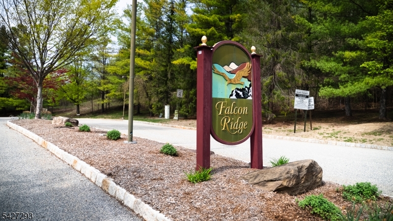 Falcon Ridge - Residential