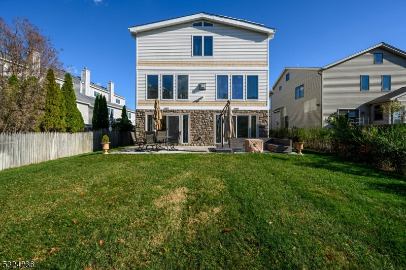 N Long Branch - Residential