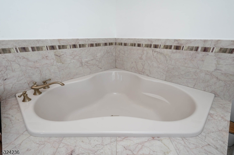 N Long Branch - Residential