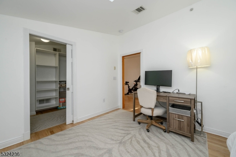 N Long Branch - Residential