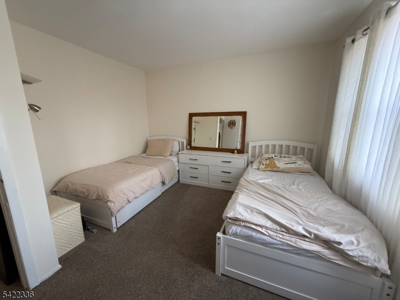 The Oaks - Residential