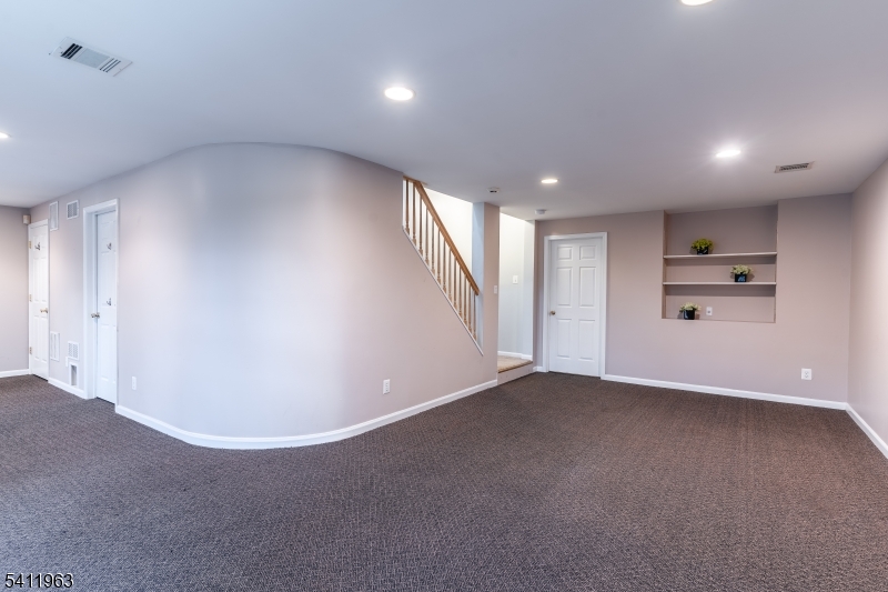 Beaver Brook - Residential Lease