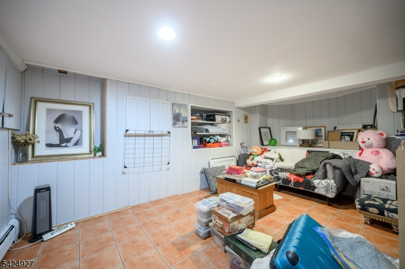 Linden City - Residential Income