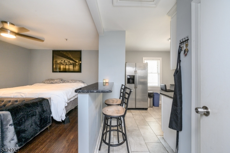 Linden City - Residential Income