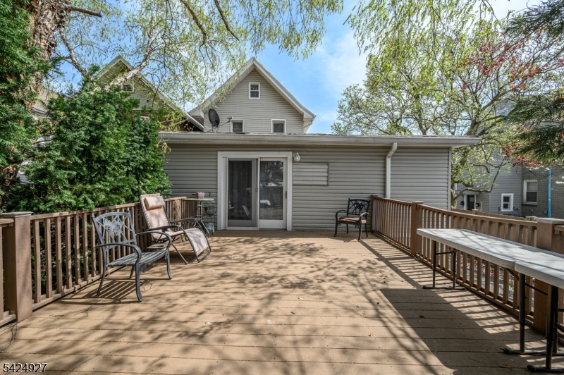 Linden City - Residential Income