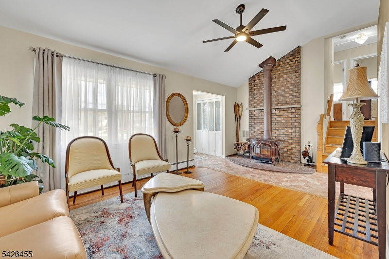 Shorecrest - Residential